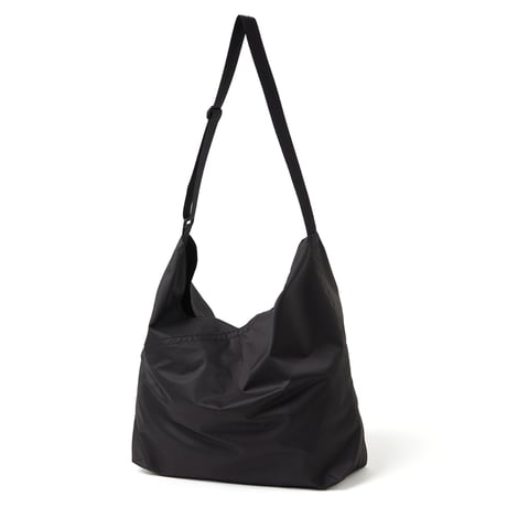 hobo ホーボー "PACKABLE AZUMA SHOULDER BAG M POLY RIPSTOP"