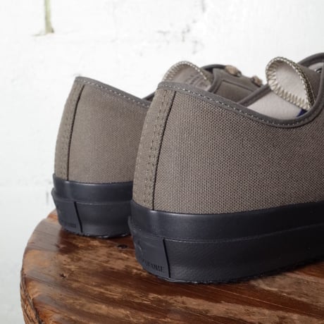 MOONSTAR ムーンスター "FINE VULCANIZED GYM CLASSIC"ジムクラシック
