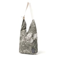 hobo ホーボー "AZUMA SHOULDER BAG S COTTON NYLON RIPSTOP CAMO TIE-DYED"ショルダーバック