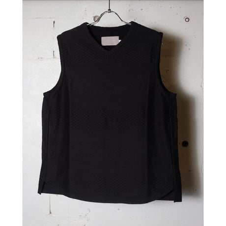 CURLY カーリー ”CABLE JACQUARD VEST -solid-"ケーブルジャガードベスト