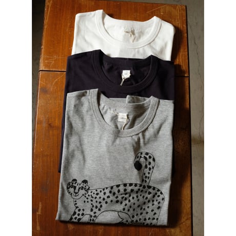 (g) グラム "TENJIKU PRINT Tee CHEETAH"