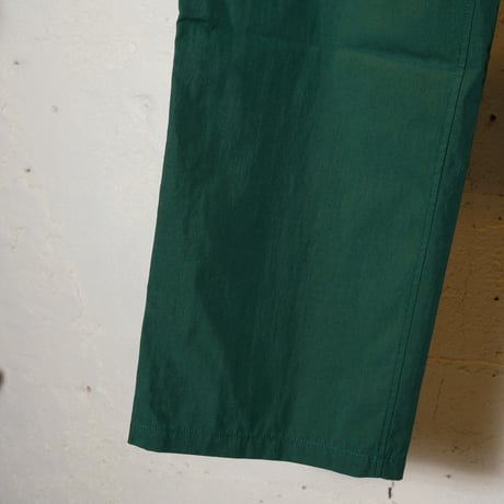 PERS PROJECTS パースプロジェクト "RILEY BEZ ST LEG TROUSERS"