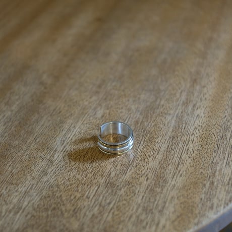 hobo ホーボー "STRAIGHT LINE RING 925 SILVER with BRASS"