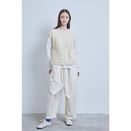 (g) グラム "LAM WOOL CABLE KNITTING VEST" ラムウールケーブル編みベスト