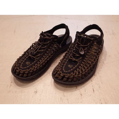 KEEN / UNEEK(MEN)