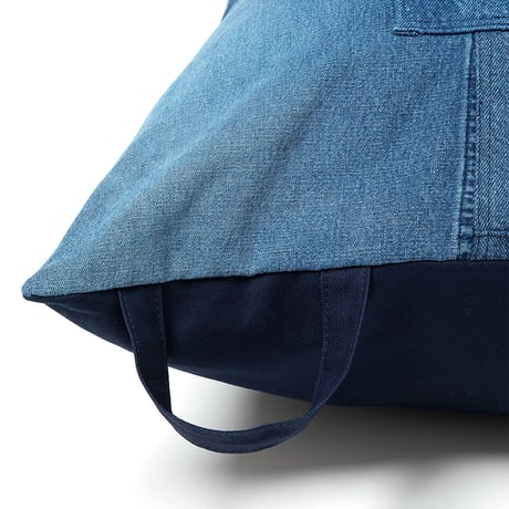hobo ホーボー "CUSHION L UPCYCLED DENIM" クッション