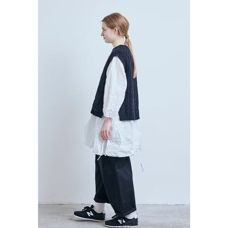 (g) グラム "LAM WOOL CABLE KNITTING VEST" ラムウールケーブル編みベスト