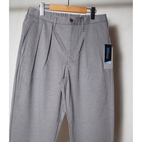 CURLY カーリー "BACK EZ 2TUCK TROUSERS"トラウザー