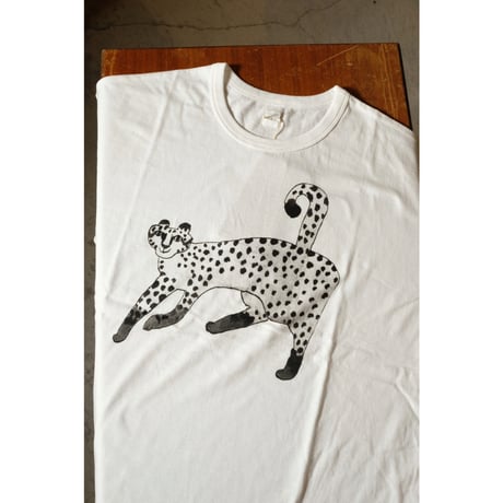 (g) グラム "TENJIKU PRINT Tee CHEETAH"