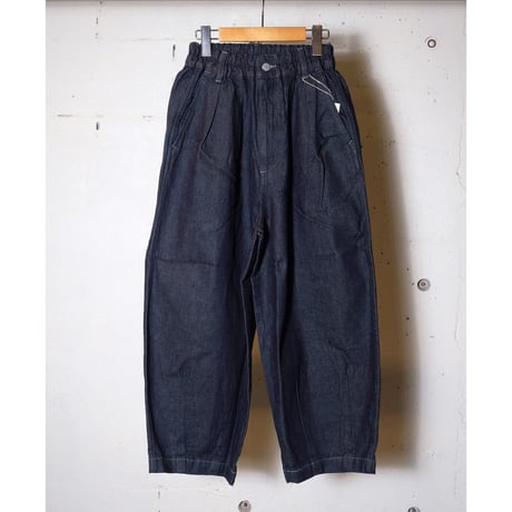 HARVESTY ハーベスティー"DENIM NARROW CIRCUS PANTS"