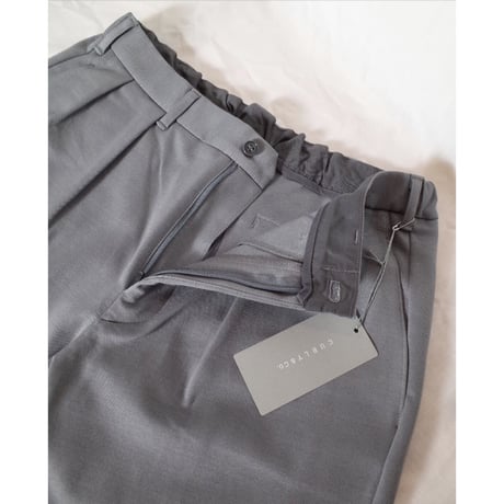 CURLY カーリー "RELAXING-FIT TAPERED TROUSERS"トラウザー