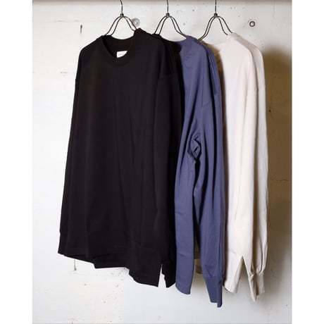 PERS PROJECTS パースプロジェクト "DEVIN L/S TEE “solid”