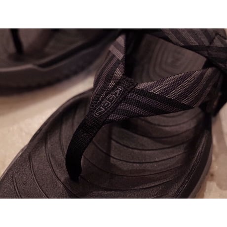KEEN / SOLR TOE POST(WOMEN)