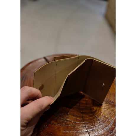 hobo ホーボー"COMPACT WALLET SHRINK COW LEATHER" 財布