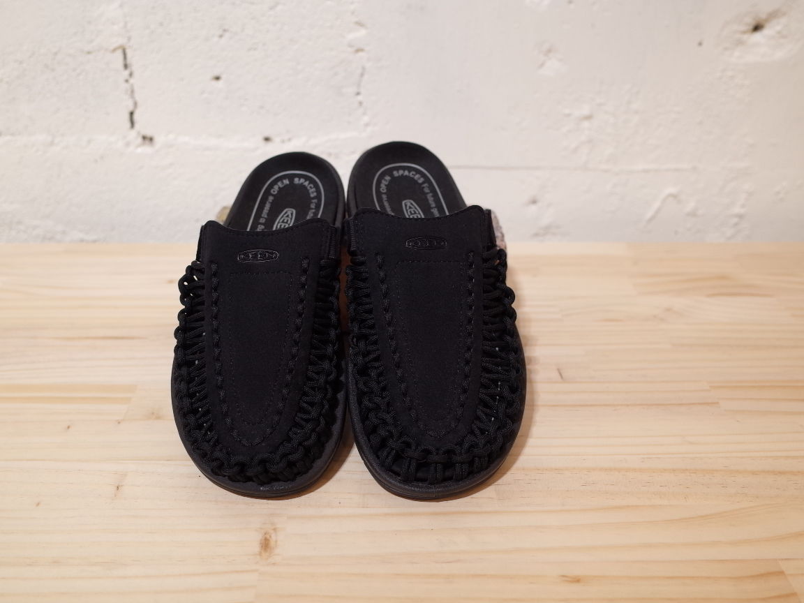KEEN Uneek II Slide W ブラック KEEN/キーン UNEEK II SLIDE ユニークツースライド スポーツ