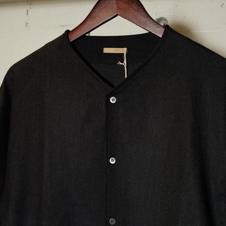 LAMOND ラモンド "Cashmere-touch shirt jacket"