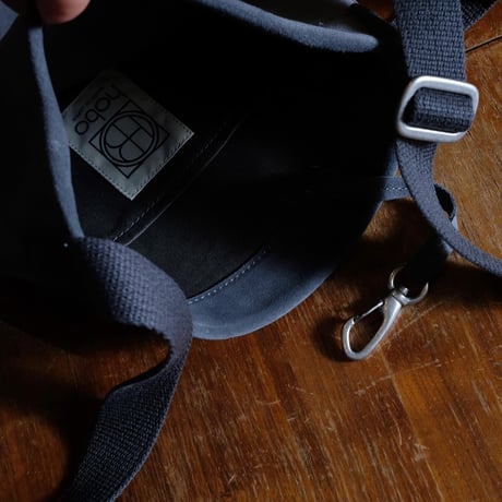 hobo ホーボー "SHOULDER BAG M COW SUEDE"
