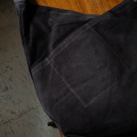 hobo ホーボー"AZUMA SHOULDER BAG M PIG SUEDE"