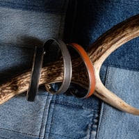 hobo ホーボー "BRASS BRACELET NARROW with COW LEATHER" ブレスレット