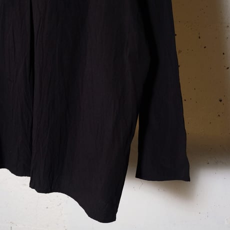 (g) グラム "ROUND BIG COLLAR BLOUSE"