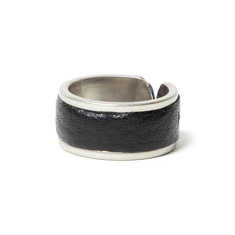 hobo ホーボー "BRASS RING SHRINK LEATHER"リング