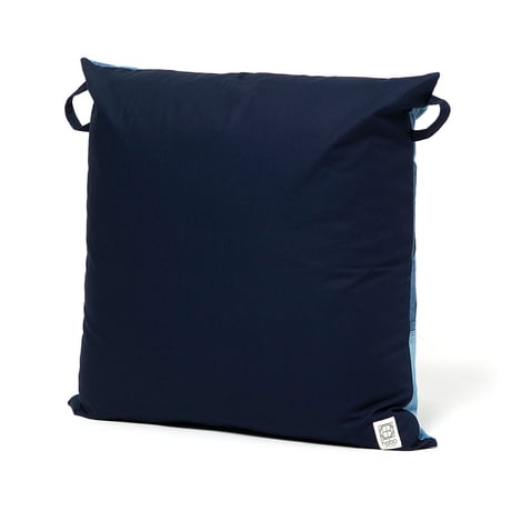hobo ホーボー "CUSHION L UPCYCLED DENIM" クッション