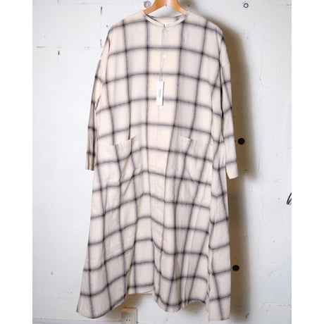 HARVESTY ハーベスティー"BRUSHED PLAID FABRIC ATELIER ROBE"アトリエローブ