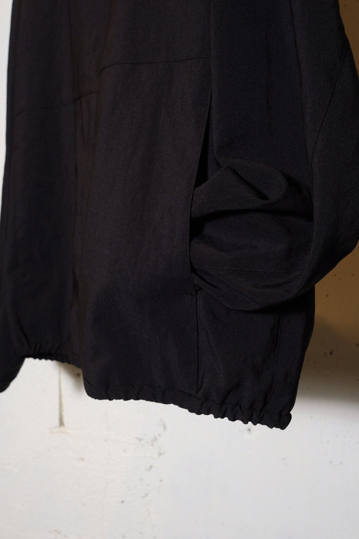 美品【LA MOND. 】DRYTOUCH STAND BLOUSON サイズ3 LAMOND ラモンド 