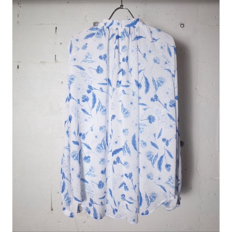 MANON マノン "ORIGINAL FLOWER PRINT GATHER BLOUSE＂ギャザーブラウス