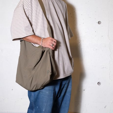 hobo ホーボー "AZUMA SHOULDER BAG M NYLON RIPSTOP" アズマショルダーバック