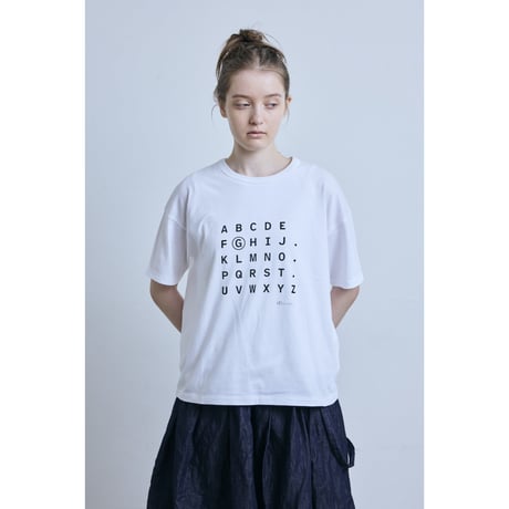 (g) グラム "TENJIKU PRINT Tee  ALPHABET"