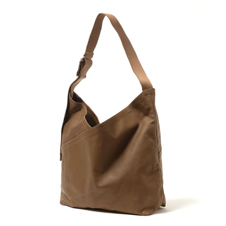 hobo ホーボー"AZUMA SHOULDER BAG M COW LEATHER"