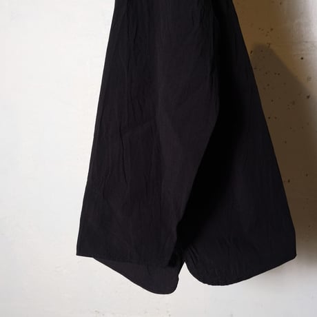 (g) グラム "ROUND BIG COLLAR BLOUSE"