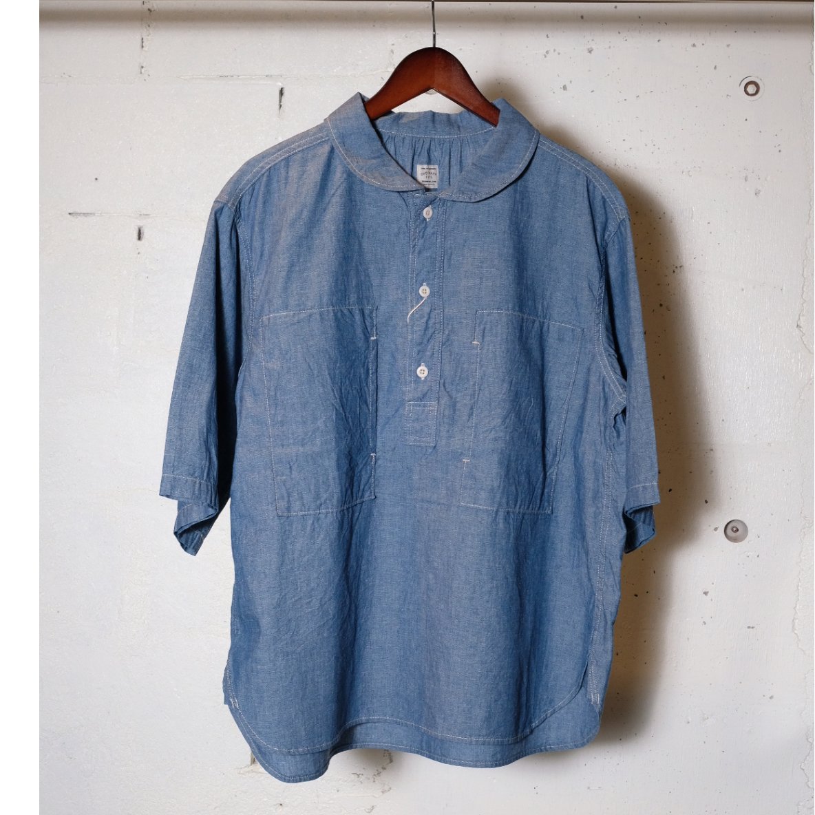 トップス ORDINARY FITS CHAMBRAY PULLOVER SHIRTS ORDINARY FITS｜シャンブレー ショートスリーブ プルオーバー