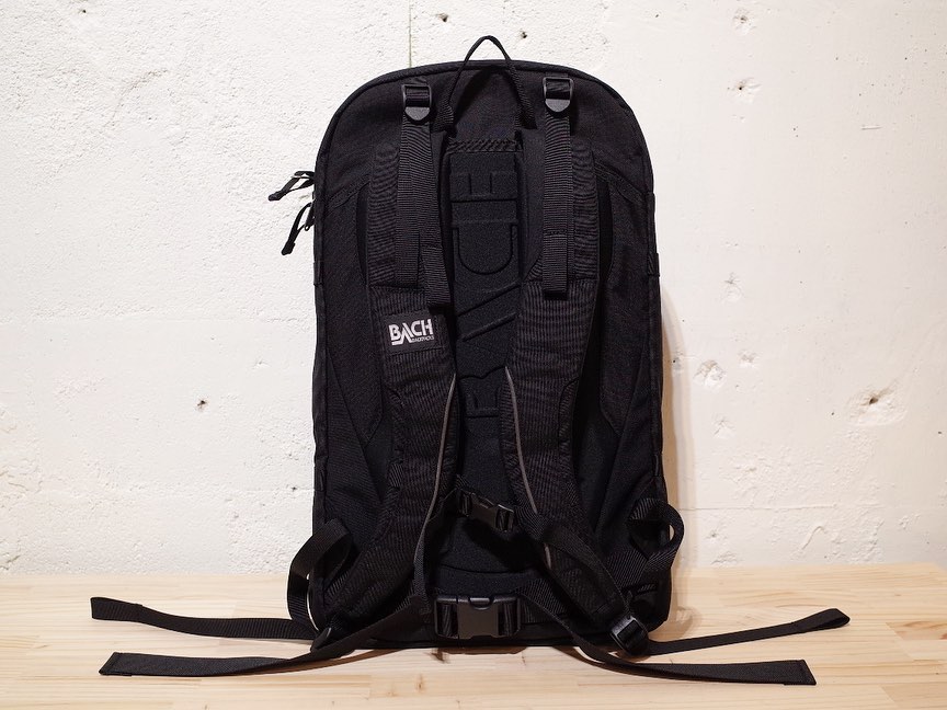 BACH BIKE2B 廃盤 バックパック 2way リュック ブラック BIKE2B