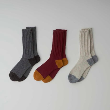 CURLY カーリー "ECOLOGICAL BICOLOR SOCKS" ソックス