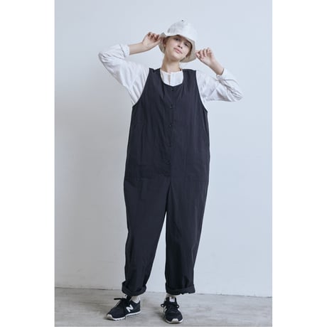 (g) グラム "BACK BUCKLE ALLINONE"