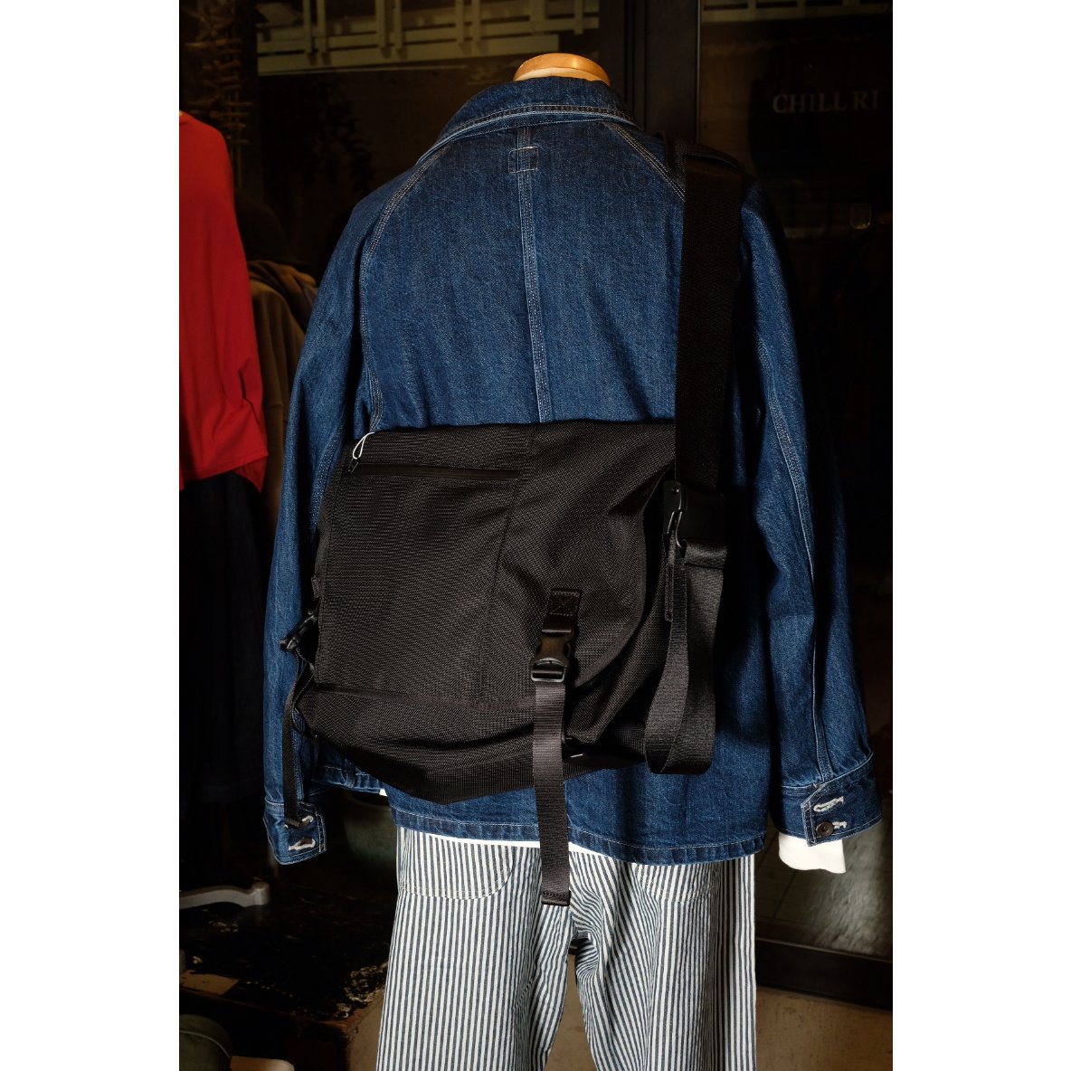 UNIVERSAL PRODUCTS ユニバーサルプロダクツ 