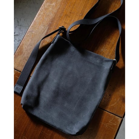 hobo ホーボー "SHOULDER BAG M COW SUEDE"