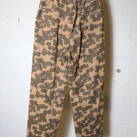 ORDINARY FITS オーディナリーフィッツ "EAZY TROUSER / FLOWER CAMO"