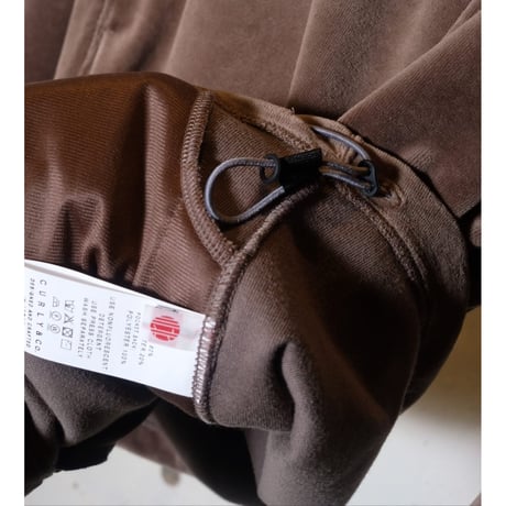 CURLY カーリー "VELOUR HALF ZIP P/O" ベロアハーフジッププルオーバー