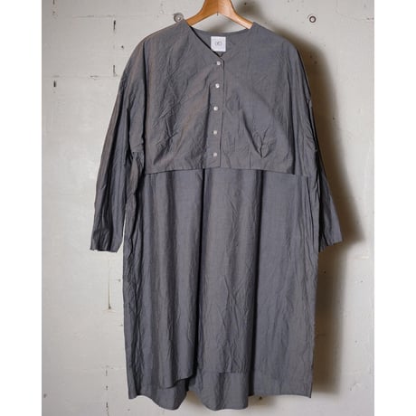 (g) グラム "FRONT GILET ONE PIECE"フロントジレワンピース