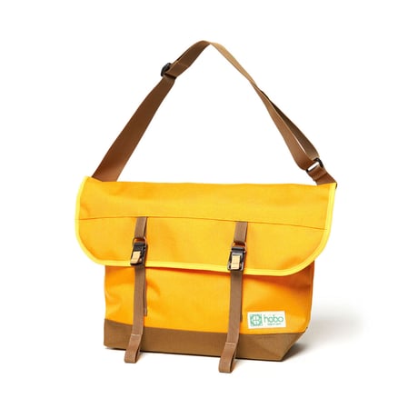 hobo ホーボー "MESSENGER BAG CORDURA® NYLON with FIDLOCK® BUCKLE" メッセンジャーバック