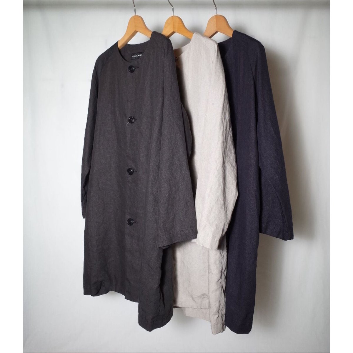 TRAVAIL MANUEL ウールコート ノーカラー　ラグラン袖　黒 TRAVAIL MANUEL ウールコート ノーカラー ラグラン袖 黒 楽天