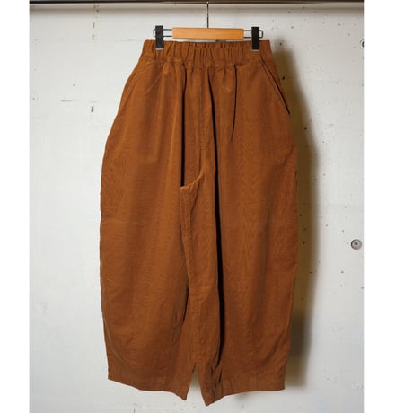 HARVESTY ハーベスティ "CORDUROY EASY CIRCUS PANTS"