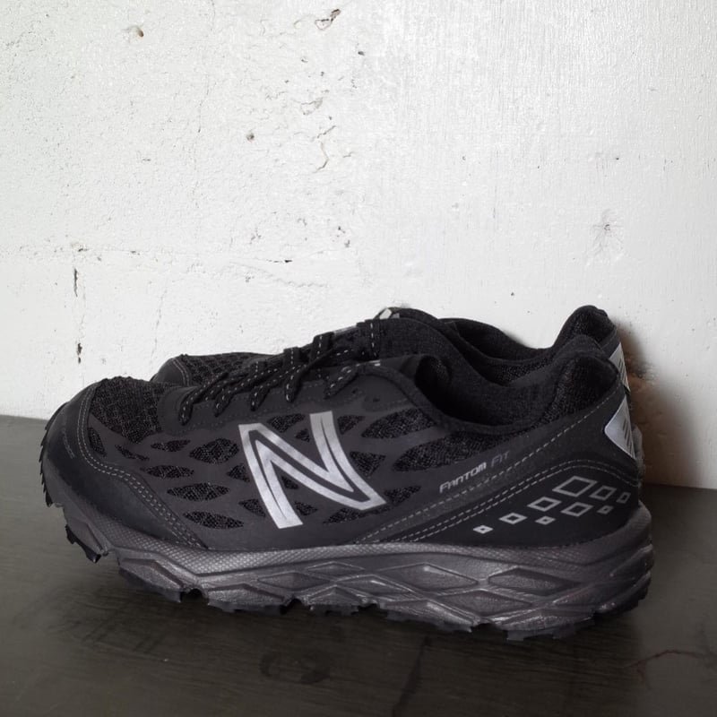 DEAD STOCK 