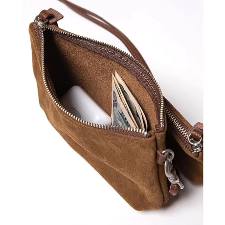 hobo ホーボー"PAIR CASE COW SUEDE WITH STRAP"