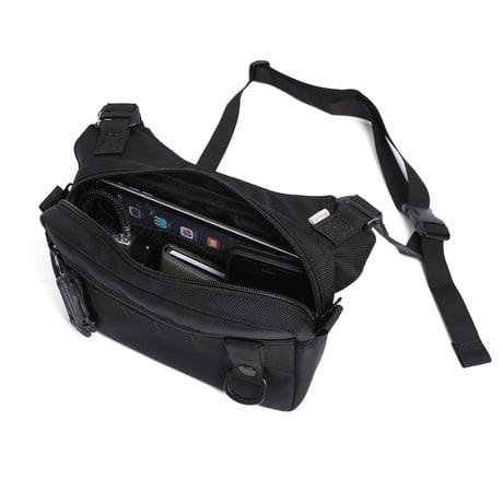 DSPATCH / SLING POUCH - MEDIUM -