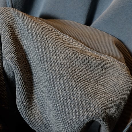 EVCON エビコン"Pigment Crew Neck Sweat"スウェット