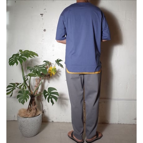 CURLY カーリー "RELAXING-FIT TAPERED TROUSERS"トラウザー